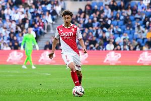 手机游戏下载-队报：寻阿德利替代者，药厂报价摩纳哥攻击手本-塞吉尔