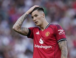 九游-哈塞尔巴因克：曼联新援舍什科需做好上场准备，球队需让他进球